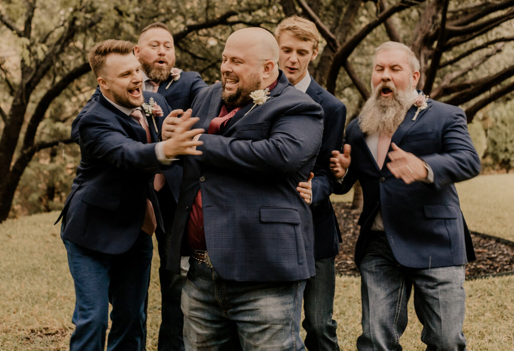 Groomsmen 